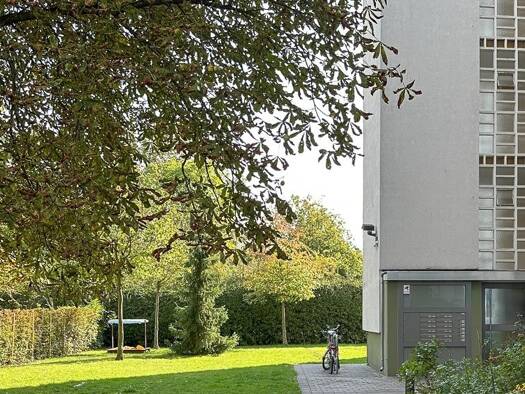 Wohnung zum Kauf 310.000 € 3 Zimmer 84 m² frei ab sofort Neu-Isenburg 63263