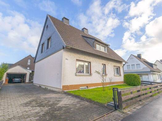 Einfamilienhaus zum Kauf 274.000 € 6 Zimmer 151,6 m² 522 m² Grundstück frei ab sofort Platte Heide Menden 58708