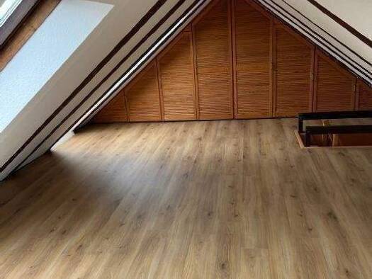 Maisonette zur Miete 380 € 3 Zimmer 64,6 m² 3. Geschoss frei ab sofort Rosengarten 8-9 Naumburg Naumburg (Saale) 06618