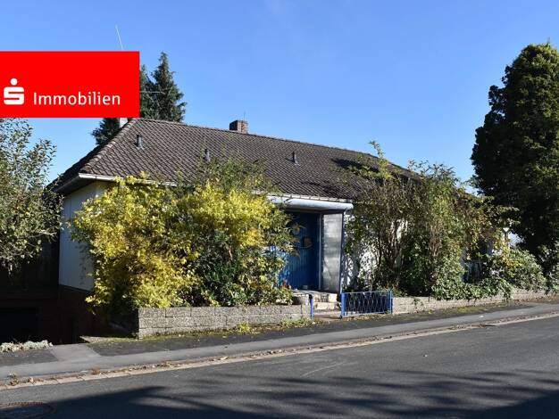 Haus zum Kauf 260.000 € 6 Zimmer 215 m² 1.945 m² Grundstück Waldhausen Weilburg 35781