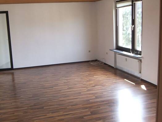 Wohnung zur Miete 695 € 3 Zimmer 85 m² Geschoss 1/1 frei ab 01.10.2025 Wunstorf 31515