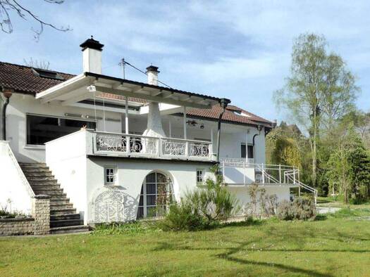 Villa zum Kauf 670.000 € 4 Zimmer 203 m² 4.000 m² Grundstück frei ab 01.03.2026 Langmühle Lemberg 66969