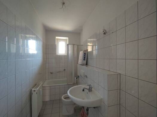 Wohnung zur Miete 445 € 3 Zimmer 63,5 m² EG Merseburger Straße 199 Damaschkestraße Süd 06112