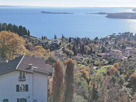 Haus zum Kauf 2.280.000 € 400 m² 3.500 m² Grundstück Gardone Riviera 25083
