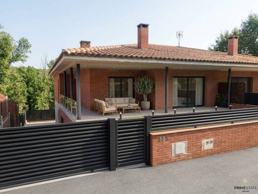 Chalet zum Kauf 395.000 € 3 Zimmer 135 m² Cercs 17406