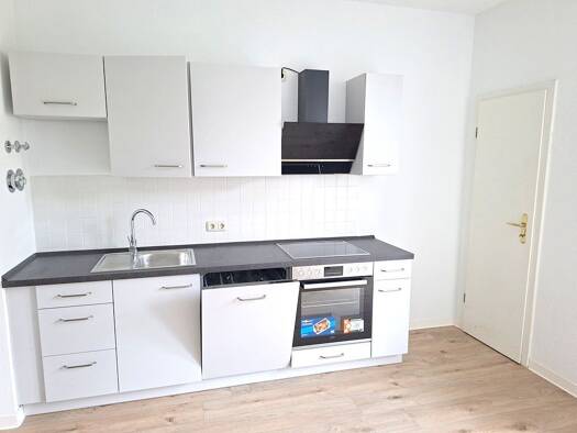 Wohnung zur Miete 405 € 2 Zimmer 54 m² 2. Geschoss frei ab sofort Schloßchemnitz Chemnitz 09113