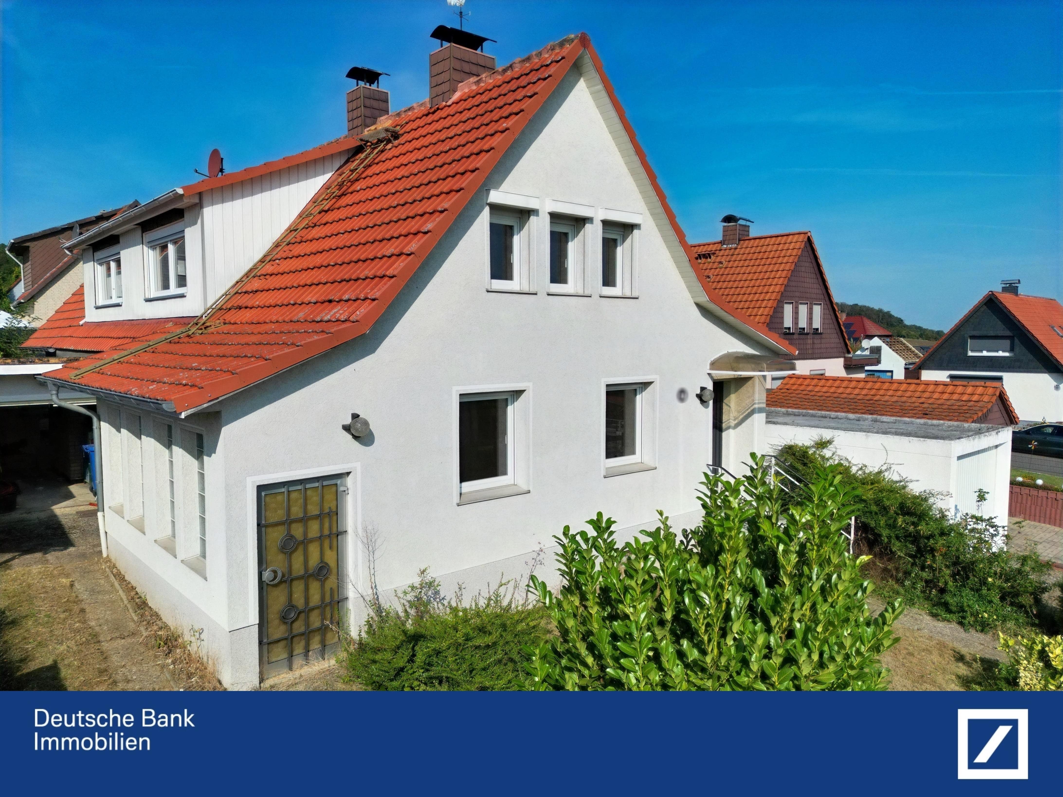 Einfamilienhaus zum Kauf 137.500 € 6 Zimmer 220 m²<br/>Wohnfläche 415 m²<br/>Grundstück ab sofort<br/>Verfügbarkeit Schöningen Schöningen 38364