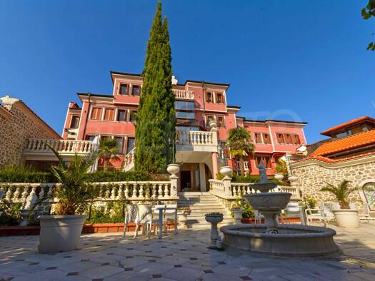 Hotel zum Kauf 5.600.000 € Plovdiv