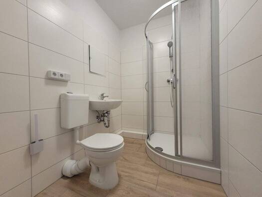 Studio zur Miete 205 € 1 Zimmer 35,8 m² 4. Geschoss frei ab 01.09.2026 Dr.-Karl-Gelbke-Straße 28 Chrieschwitz Plauen 08529