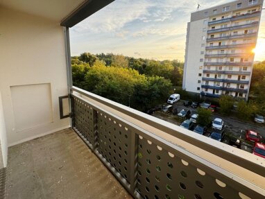 Wohnung zum Kauf 195.000 € 2 Zimmer 56 m² 4. Geschoss frei ab sofort Hellersdorf Berlin 12629