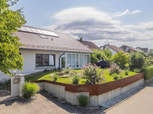 Einfamilienhaus zum Kauf 779.000 € 8 Zimmer 373,3 m² 800 m² Grundstück Bogenweiler Bad Saulgau 88348