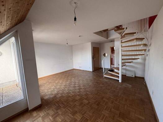 Maisonette zur Miete 700 € 2 Zimmer 66 m² frei ab sofort Röntgenstraße 17 Kirchheim Kirchheim unter Teck 73230