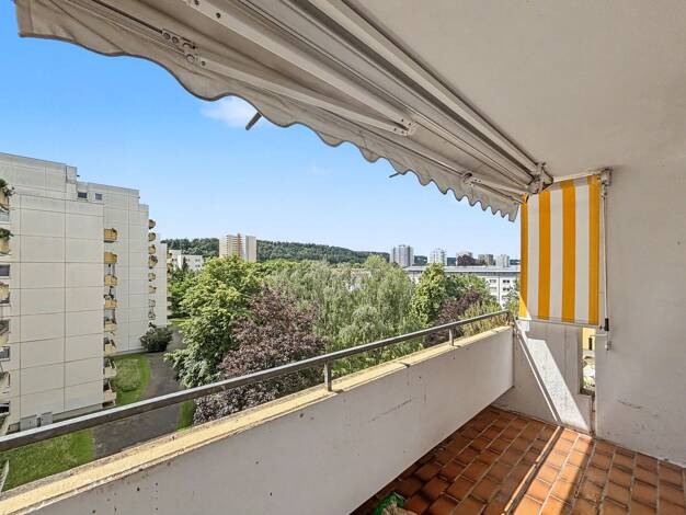 Wohnung zum Kauf 259.000 € 3 Zimmer 89,7 m² 6. Geschoss Giebel Weilimdorf 70499