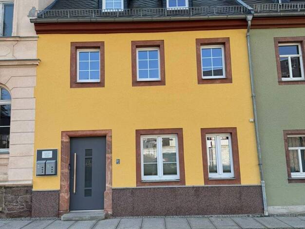 Reihenmittelhaus zum Kauf 130.000 € 6 Zimmer 77 m² 140 m² Grundstück Hartha 04746