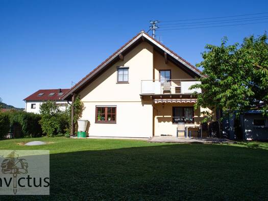 Einfamilienhaus zum Kauf 439.000 € 4,5 Zimmer 130 m² 570 m² Grundstück Cleversulzbach Neuenstadt am Kocher / Cleversulzbach 74196
