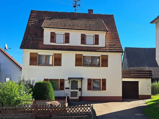 Einfamilienhaus zum Kauf 260.000 € 6 Zimmer 120 m² 1.273 m² Grundstück Salzstetten Waldachtal 72178