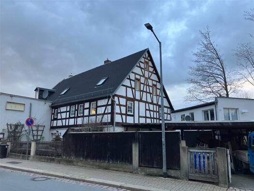 Sonstiges zum Kauf als Kapitalanlage geeignet 99.000 € 223 m² 500 m² Grundstück Meerane Meerane 08393