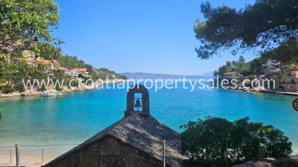 Land-/Forstwirtschaft zum Kauf 170.000 € Hvar