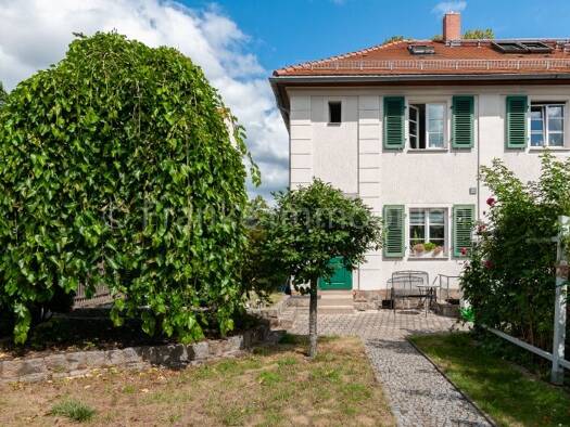 Reihenendhaus zum Kauf 220.000 € 4 Zimmer 69,7 m² 280 m² Grundstück Gruna Dresden 01277