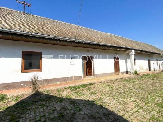 Haus zum Kauf 67.000 € 4 Zimmer 370 m² Kopacevo Bilje