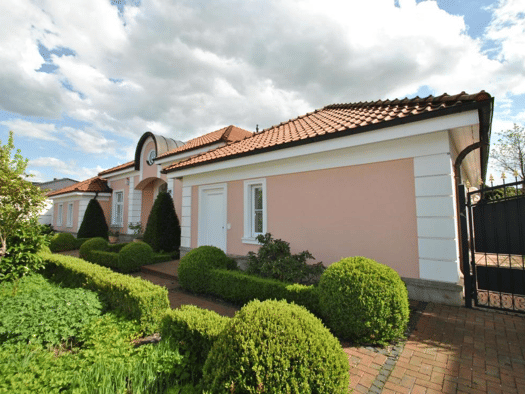 Bungalow zum Kauf 863.000 € 6,5 Zimmer 352 m² 1.745 m² Grundstück frei ab sofort Bad Münder Bad Münder am Deister 31848