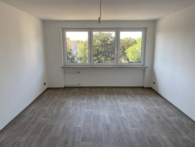 Wohnung zum Kauf provisionsfrei 135.000 € 3 Zimmer 81 m² 2. Geschoss Elzweg 36 Helmstedt 38350
