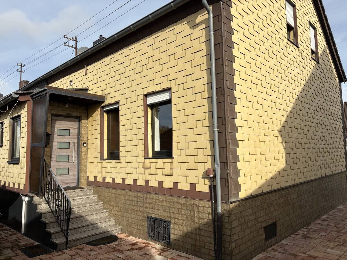 Immobilie in Friedrichsthal - Gepflegtes Einfamilienhaus in Bildstock - Bild 2