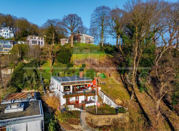 Einfamilienhaus zur Miete 3.350 € 4,5 Zimmer 148 m² 1.000 m² Grundstück Blankenese Hamburg 22587