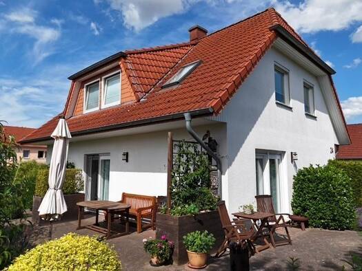 Einfamilienhaus zum Kauf 435.000 € 5 Zimmer 140,8 m² 717 m² Grundstück Laage Laage 18299