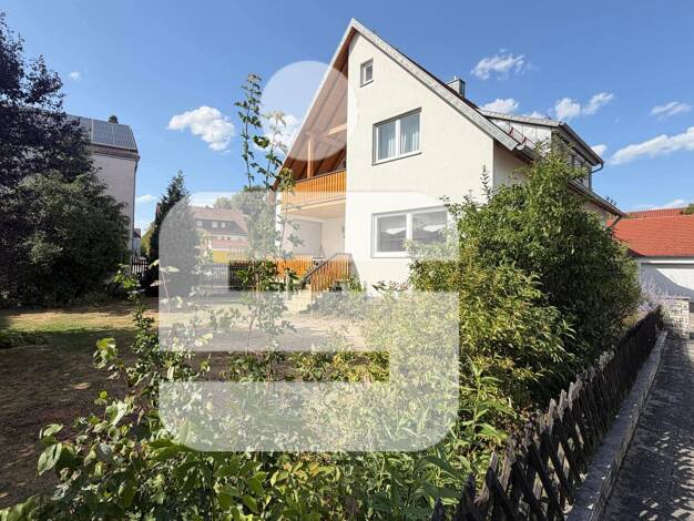 Mehrfamilienhaus zum Kauf 339.000 € 7 Zimmer 153 m² 673 m² Grundstück Sulzbach-Rosenberg Sulzbach-Rosenberg 92237