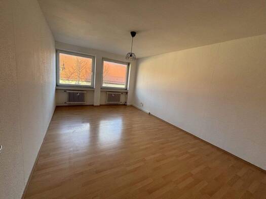 Studio zur Miete 440 € 1 Zimmer 31,5 m² 2. Geschoss frei ab sofort Innenstadt Fulda 36037