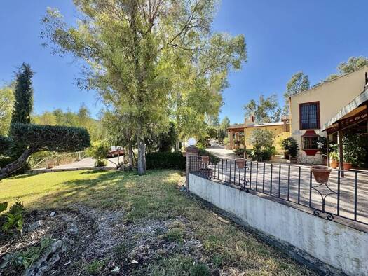 Verkaufsfläche zum Kauf 1.395.000 € 101.820 m² Verkaufsfläche Olvera 11690