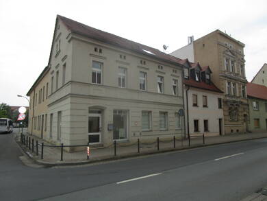 Wohnung zur Miete 590 € 3 Zimmer 102 m² 1. Geschoss Merseburger Straße 17 Querfurt Querfurt 06268