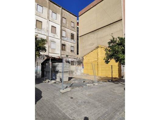 Wohn- und Gewerbegrundstück zum Kauf 320.000 € Valencia 46024