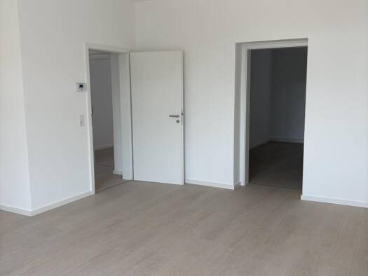 Wohnung zur Miete 679 € 2 Zimmer 80 m² 2. Geschoss Albertstraße 82a Barmen Wuppertal 42289