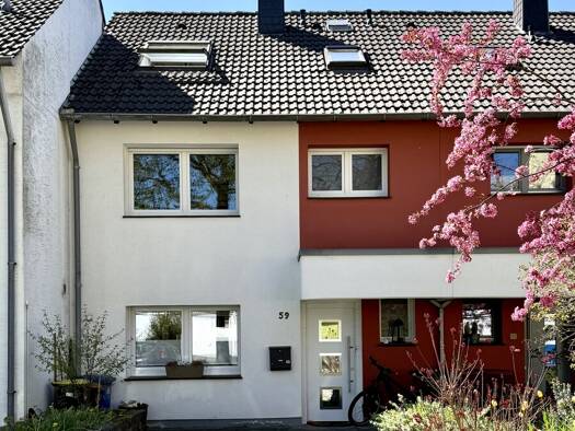 Reihenmittelhaus zum Kauf 329.000 € 6 Zimmer 115,8 m² 259 m² Grundstück Schinkel Osnabrück 49084