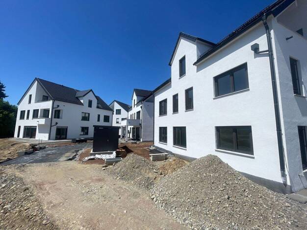 Wohnung zum Kauf - Erstbezug provisionsfrei 729.000 € 3 Zimmer 91,5 m² 2. Geschoss frei ab sofort Amselweg 18 Langenargen 88085