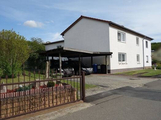 Doppelhaushälfte zum Kauf 260.000 € 6 Zimmer 210 m² 910 m² Grundstück Werdau Werdau 08412