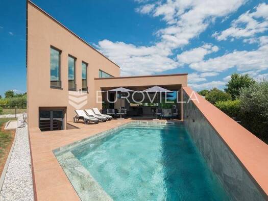 Haus zur Miete 2.800 € 3 Zimmer 170 m² Buzinija Novigrad