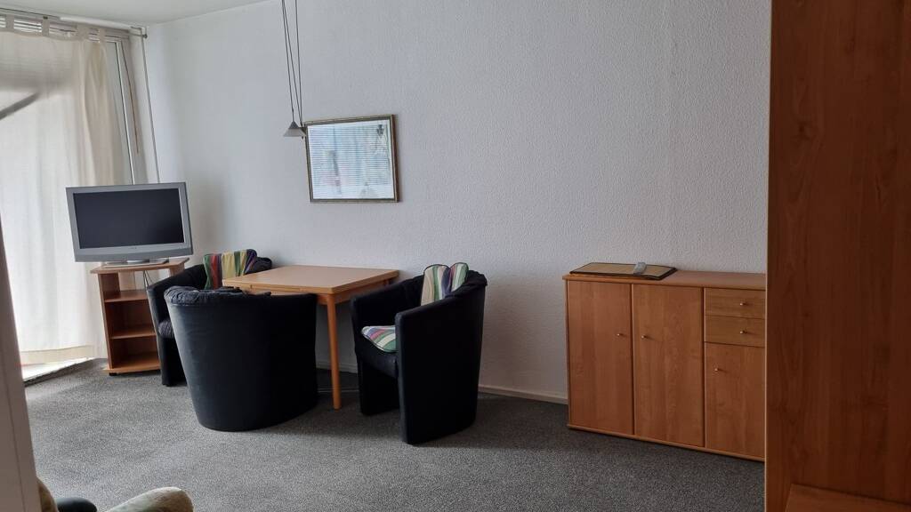 WG-Zimmer zur Miete 700 € 23 m² Geschoss 2/5 frei ab sofort Mitte Berlin 10178