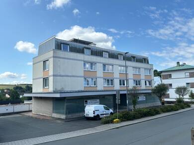 Haus zum Kauf 745.000 € 648 m² 1.855 m² Grundstück Issigau Issigau 95188