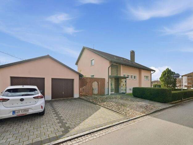 Mehrfamilienhaus zum Kauf 795.000 € 7 Zimmer 186,4 m² 954 m² Grundstück Grenzach Grenzach-Wyhlen 79639