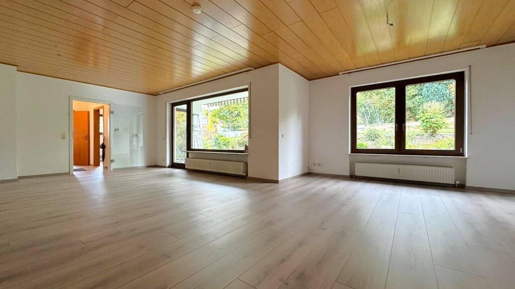 Wohnung zur Miete 1.300 € 4 Zimmer 133 m² Geschoss EG/2 frei ab 01.06.2026 Hettenhain Bad Schwalbach 65307