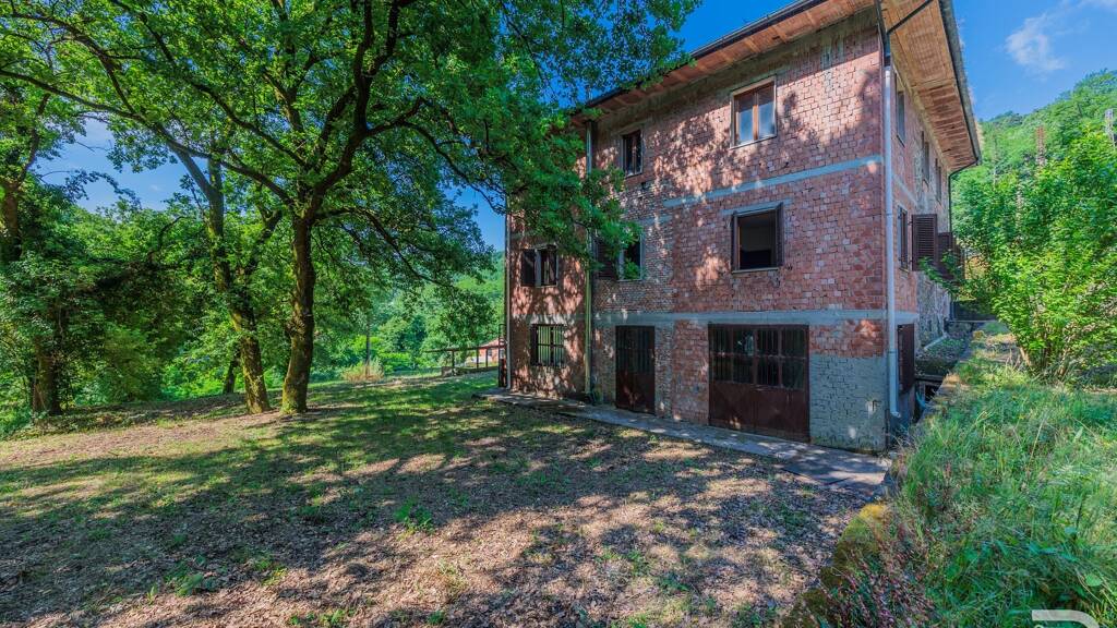Rustico zum Kauf 195.000 € 4 Zimmer 315 m² 5.000 m² Grundstück frei ab sofort Villa Basilica
