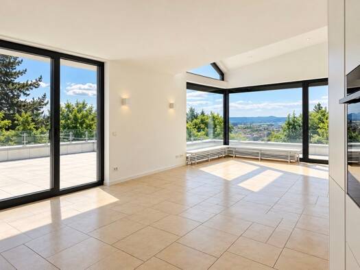 Wohnung zur Miete 2.490 € 4,5 Zimmer 165 m² Geschoss 1/3 frei ab 15.10.2026 Österberg Tübingen 72074