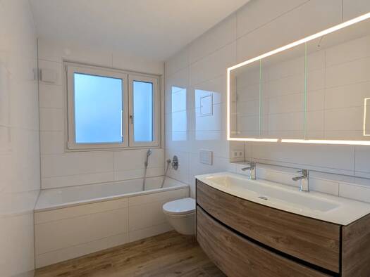 Wohnung zur Miete 1.500 € 3 Zimmer 124,1 m² Armbruststraße 56 Kirchheim Kirchheim unter Teck 73230