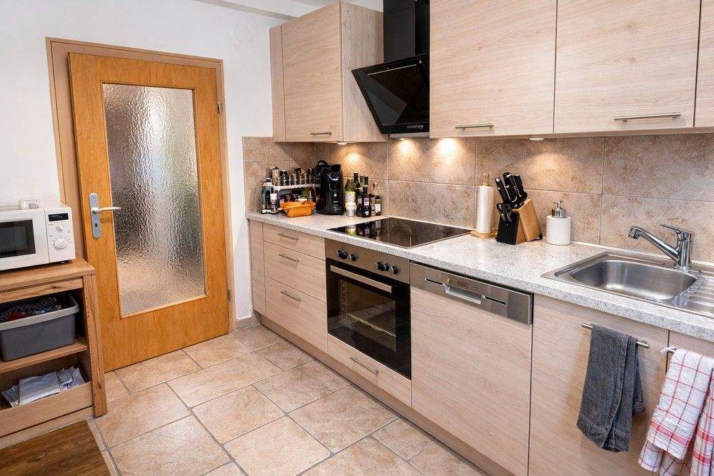 Immobilie in Treuchtlingen - ZENTRUMSNAH - 3-Zimmer-Eigentumswohnung mit KFZ-Stellplatz - Bild 2