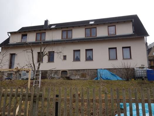 Mehrfamilienhaus zum Kauf provisionsfrei 143.500 € 11 Zimmer 210,3 m² 801 m² Grundstück Neustädtel Schneeberg 08289