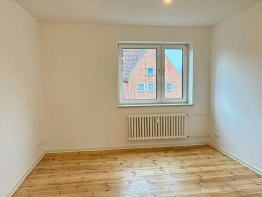 Wohnung zur Miete 445 € 2 Zimmer 45,7 m² 2. Geschoss Nachtigalstraße 3 Neumühlen-Dietrichsdorf Kiel 24149
