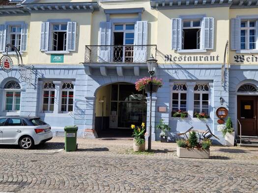 Büro zur Miete provisionsfrei 2.100 € 3 Zimmer 210 m² Bürofläche Endingen Endingen 79346